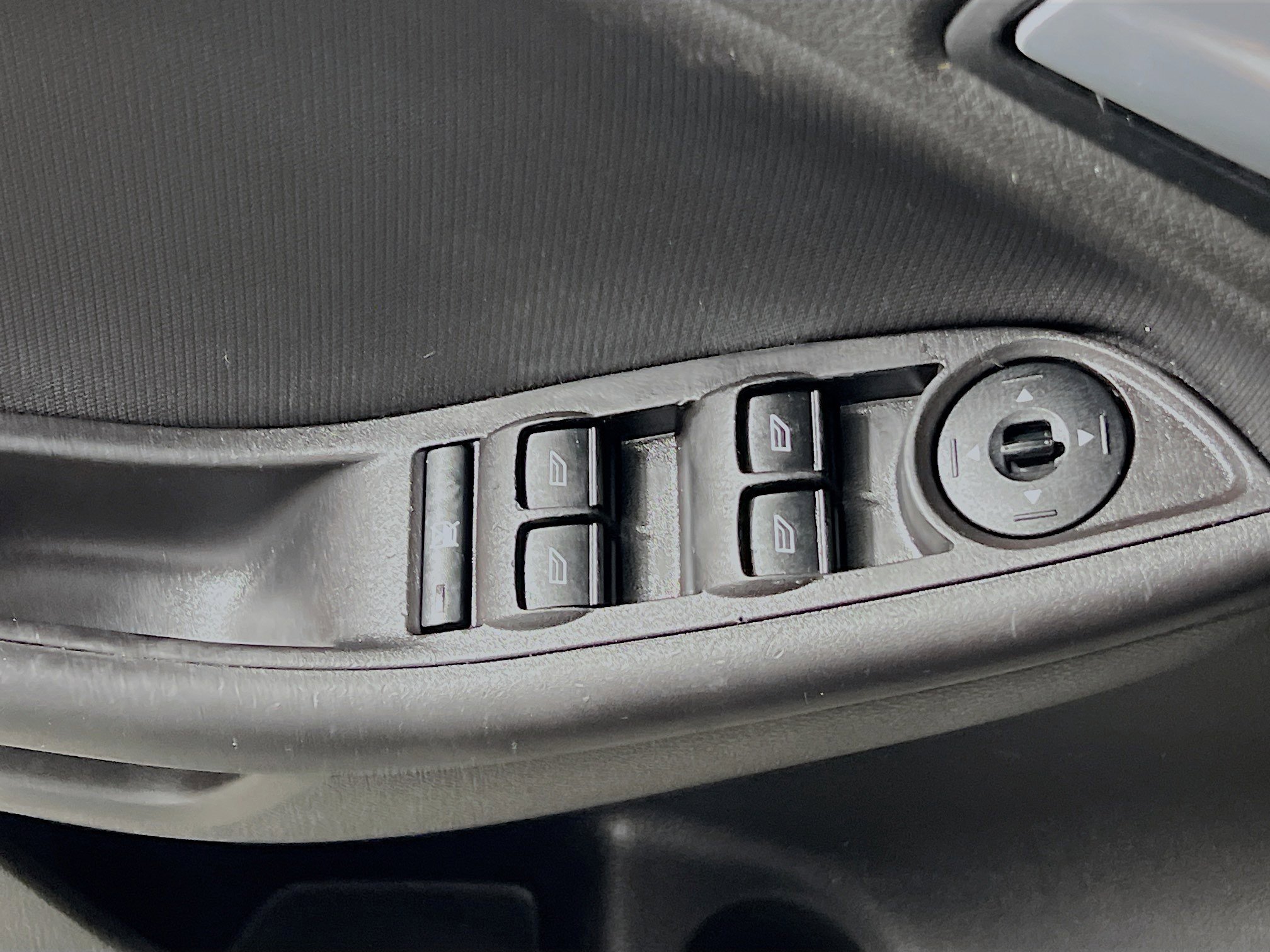 Used 2018 Ford Focus SE image 17