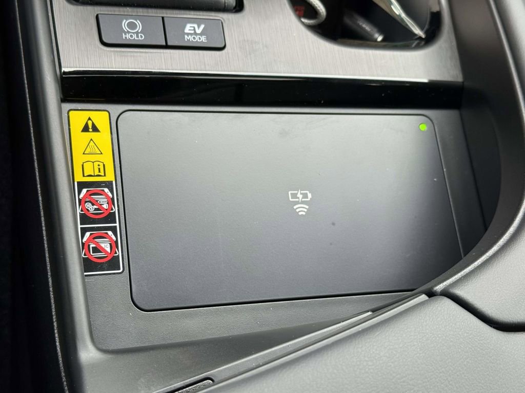 Used 2025 Lexus ES 300h w/ Luxury Package image 24