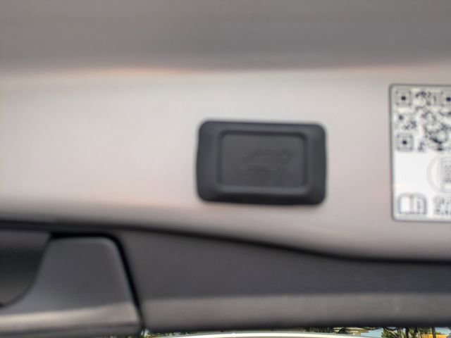 Used 2025 Toyota RAV4 Limited w/ Advanced Technology Package image 14