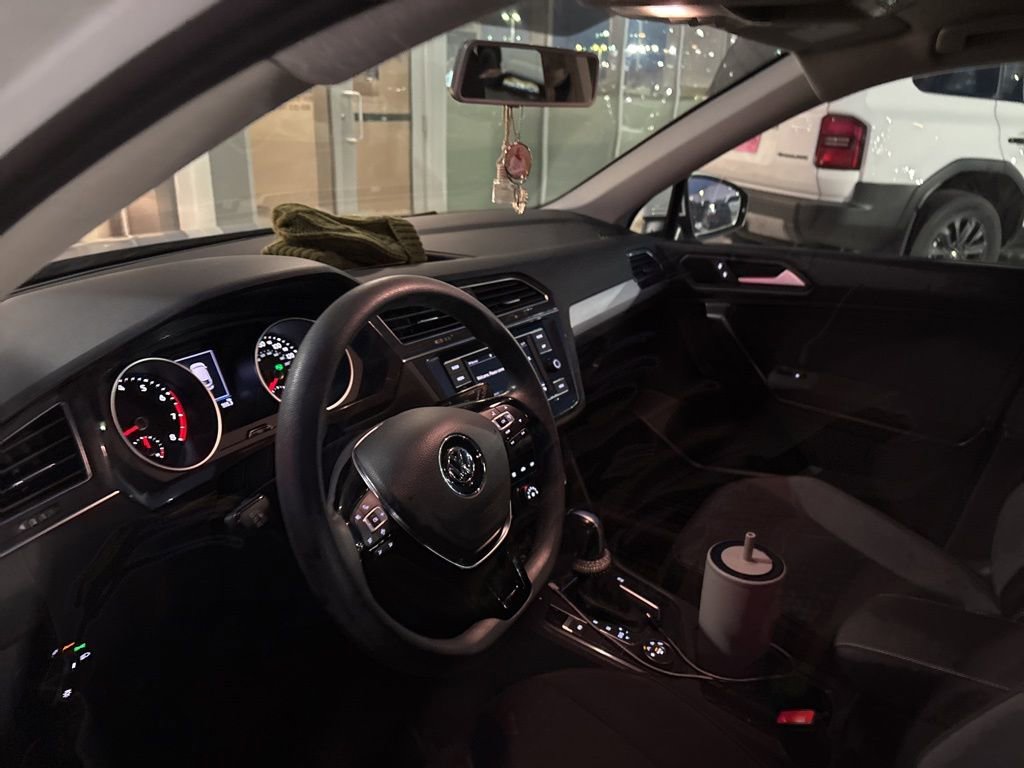Used 2021 Volkswagen Tiguan S image 15