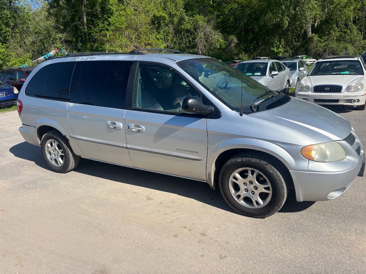 Used 2001 Dodge Grand Caravan Sport FWD image 9