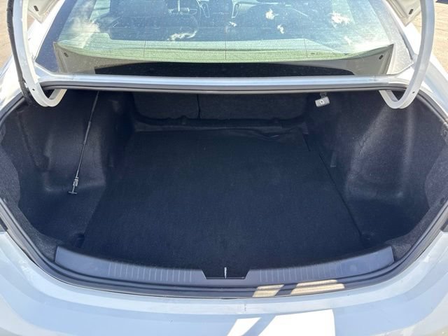 Used 2017 Chevrolet Malibu LS FWD image 10
