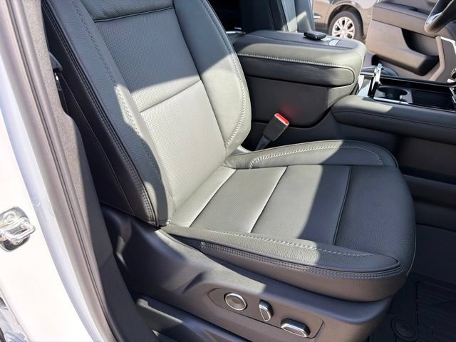 New 2026 GMC Yukon XL Denali w/ Advanced Technology Package AWD/4WD image 31