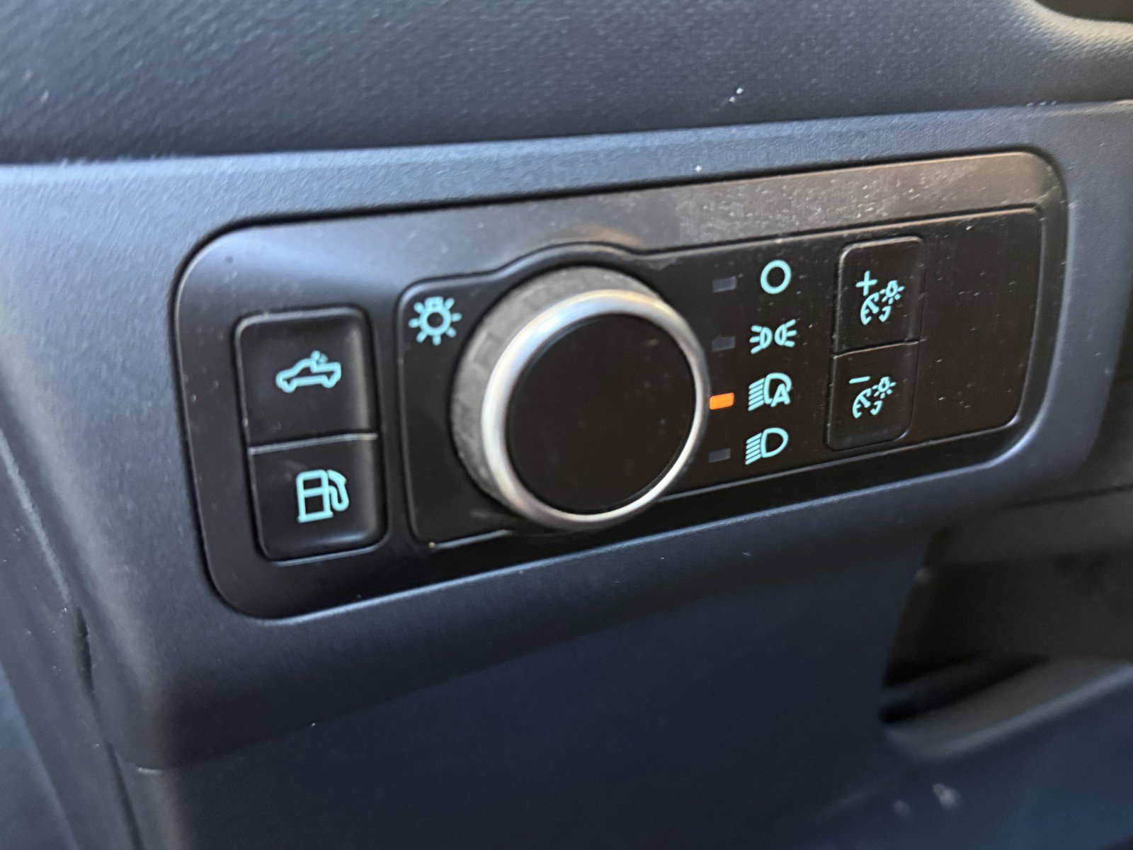 Used 2023 Ford Maverick Lariat FWD image 22