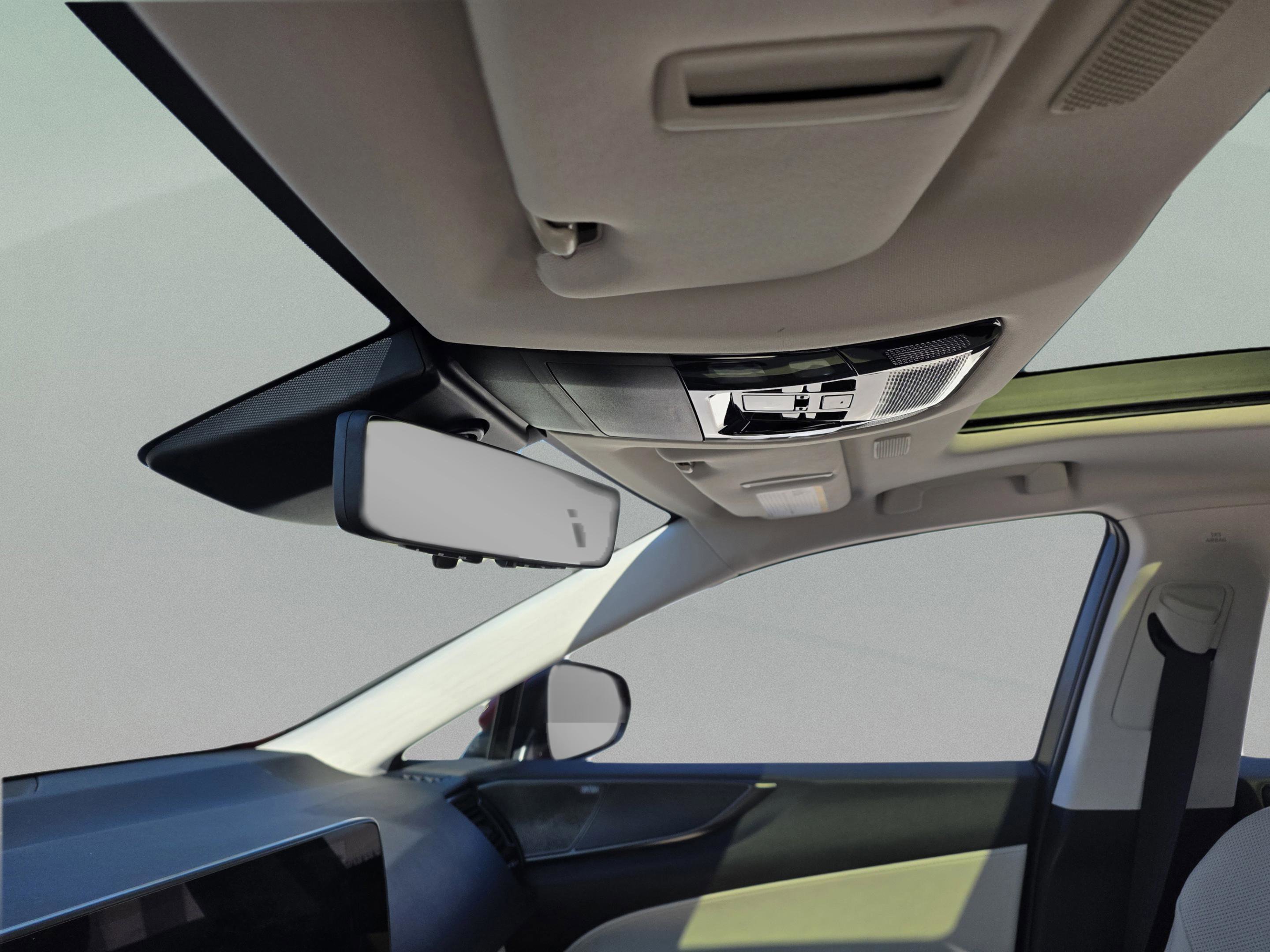 Used 2025 Lexus NX 450h+ AWD w/ Luxury Package image 13