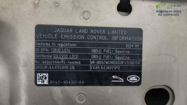Used 2024 Land Rover Discovery Metropolitan Edition AWD/4WD image 73