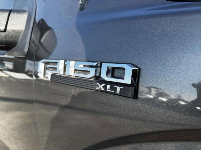 Used 2016 Ford F150 XLT w/ Equipment Group 302A Luxury image 10