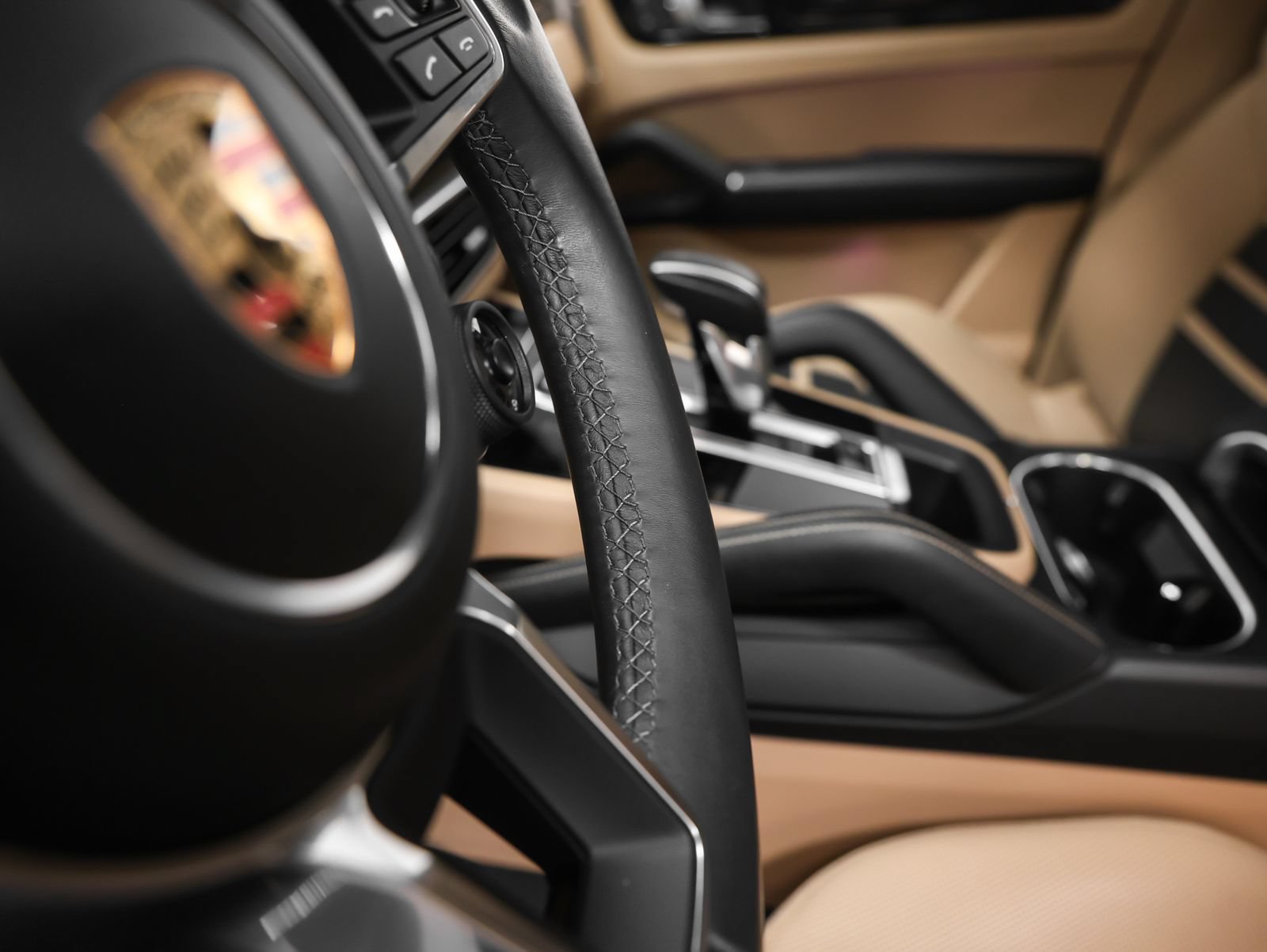 Certified 2023 Porsche Cayenne GTS AWD/4WD image 42