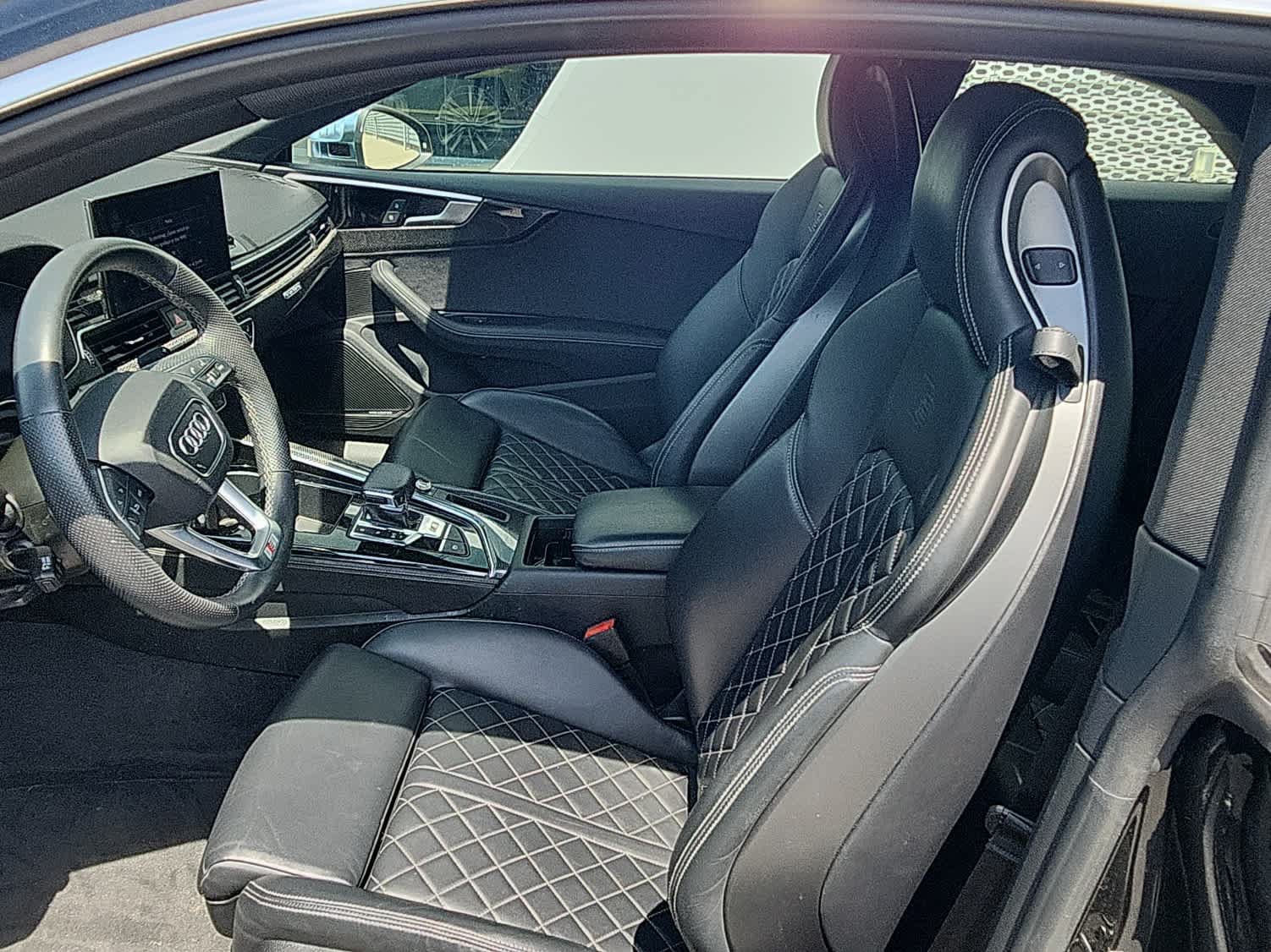 Used 2023 Audi S5 Premium Plus w/ Premium Plus AWD/4WD image 4