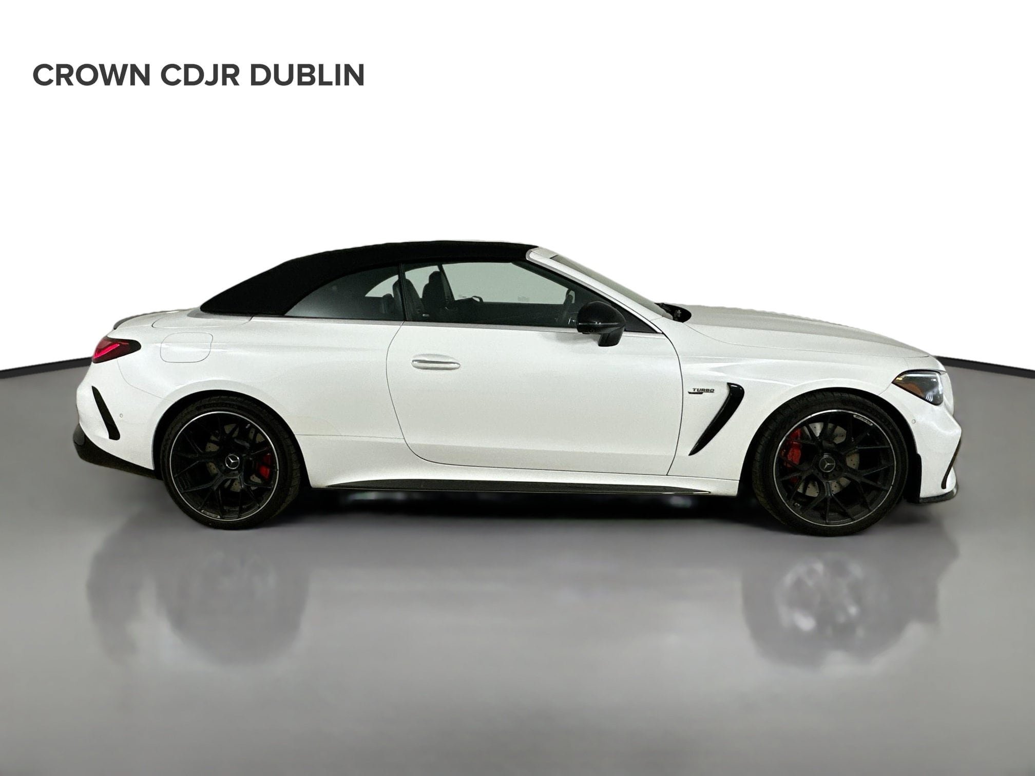 Used 2026 Mercedes-Benz CLE 53 AMG 4MATIC Cabriolet image 4