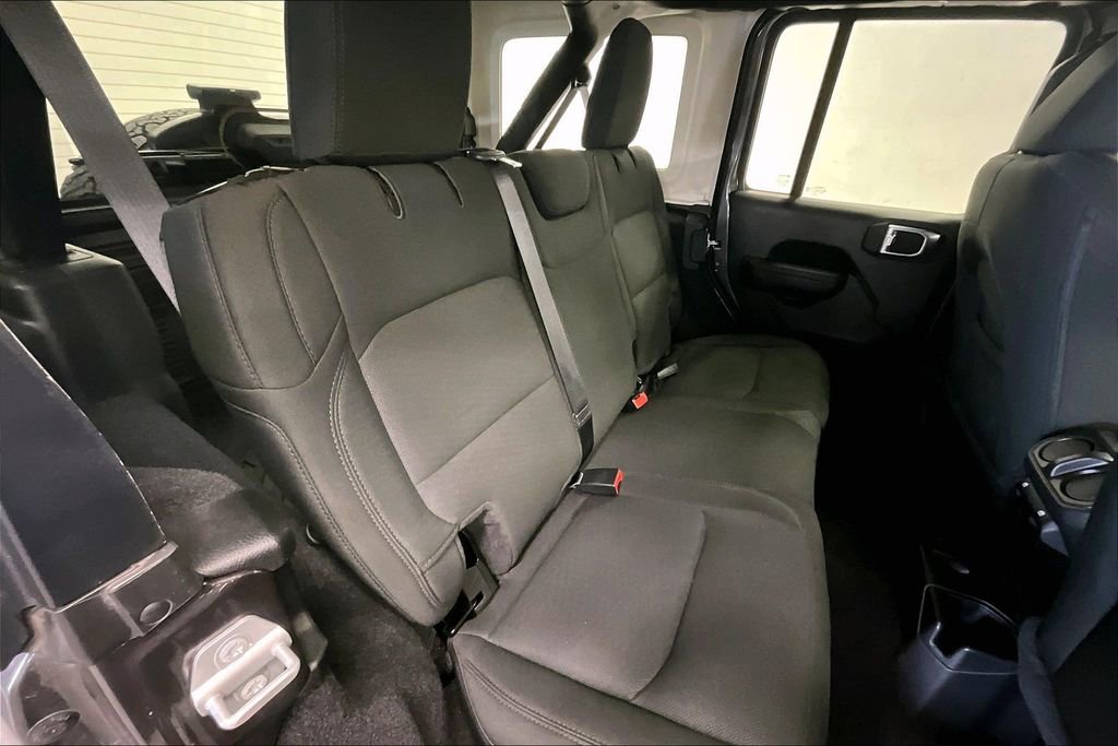 Used 2021 Jeep Wrangler Unlimited Sport AWD/4WD image 23