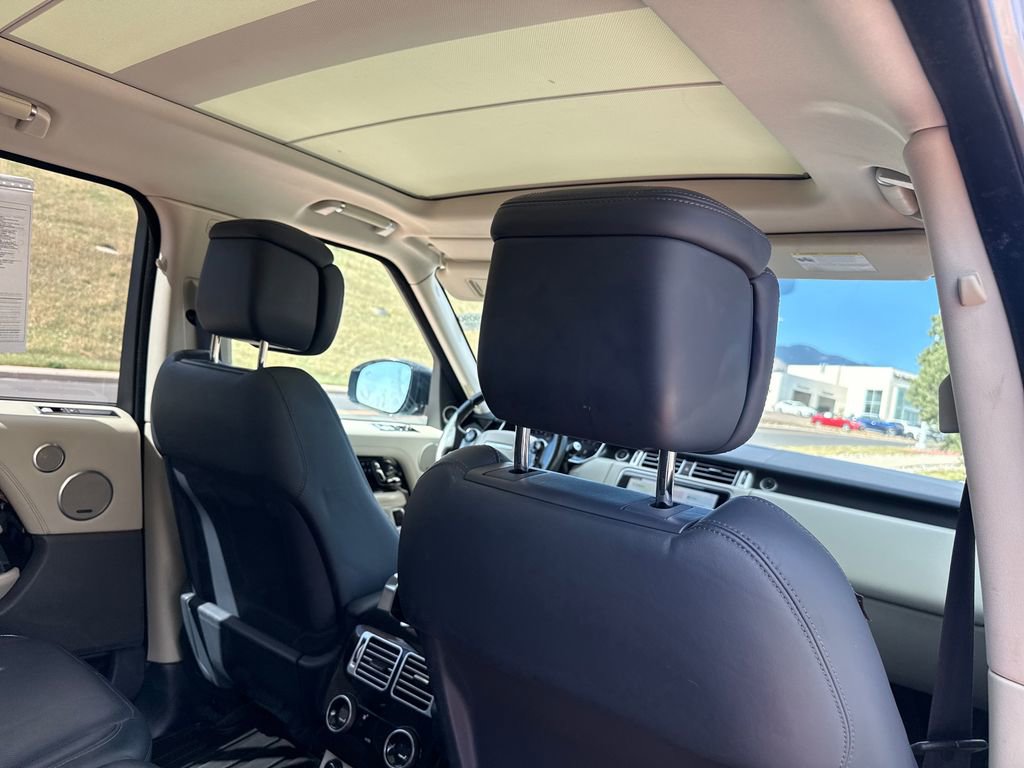 Used 2020 Land Rover Range Rover HSE AWD/4WD image 26