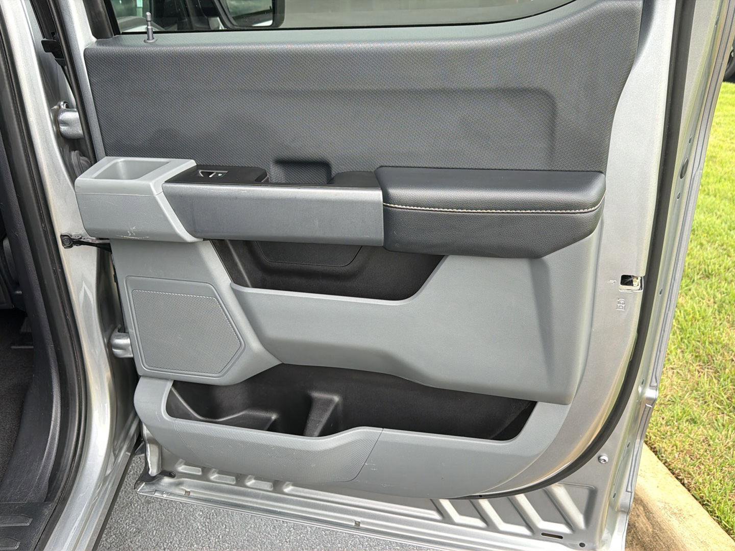 Used 2023 Ford F150 XLT RWD image 15