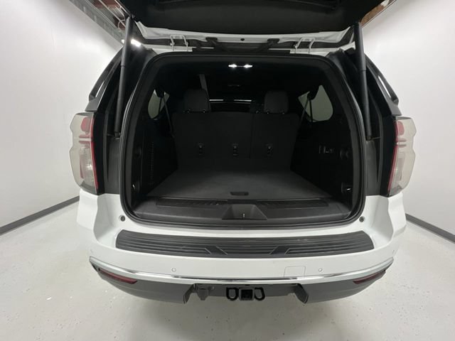 Certified 2022 Chevrolet Suburban LT w/ LT Signature Package AWD/4WD image 28