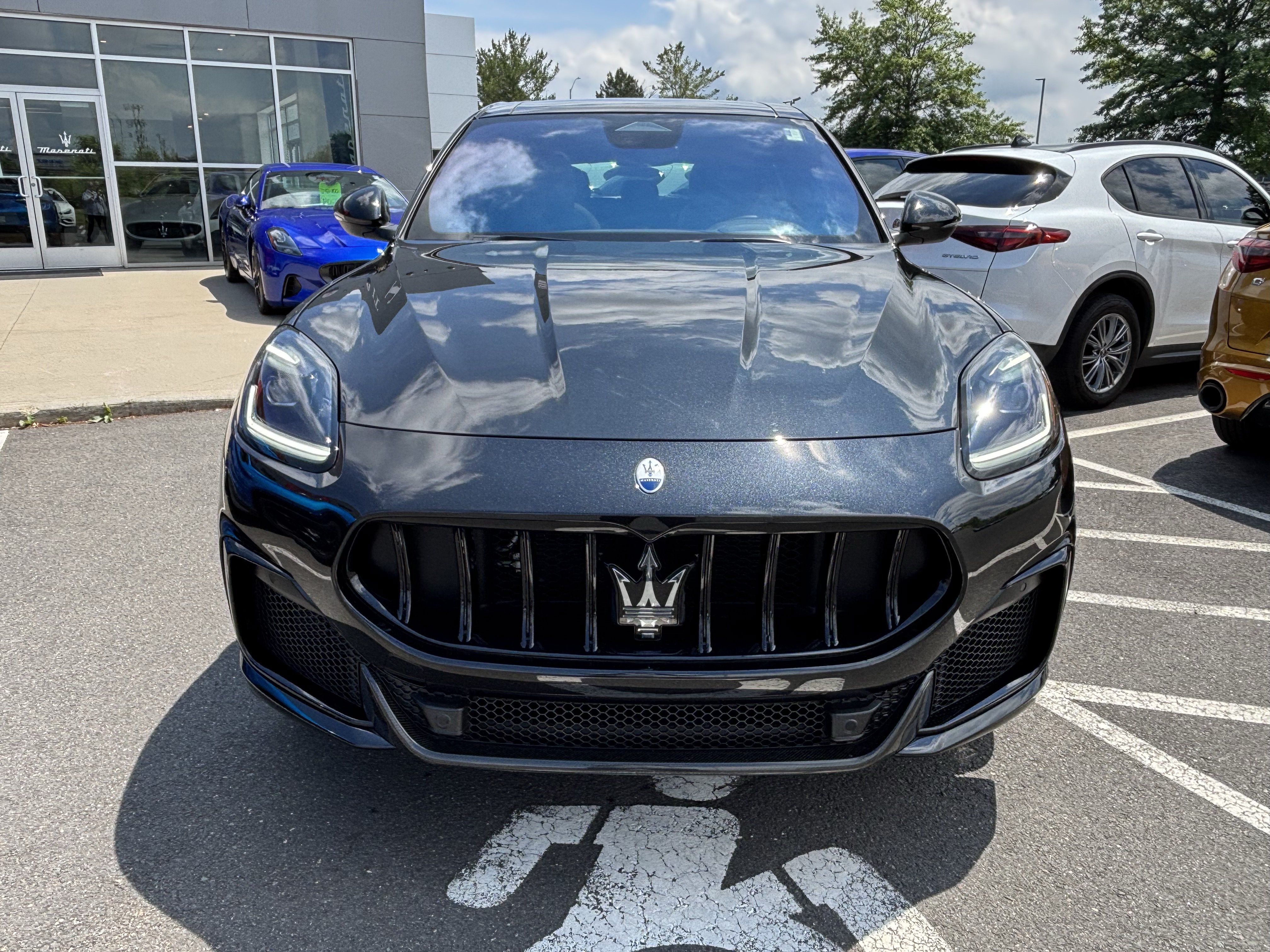 Used 2025 Maserati Grecale Folgore AWD/4WD image 13