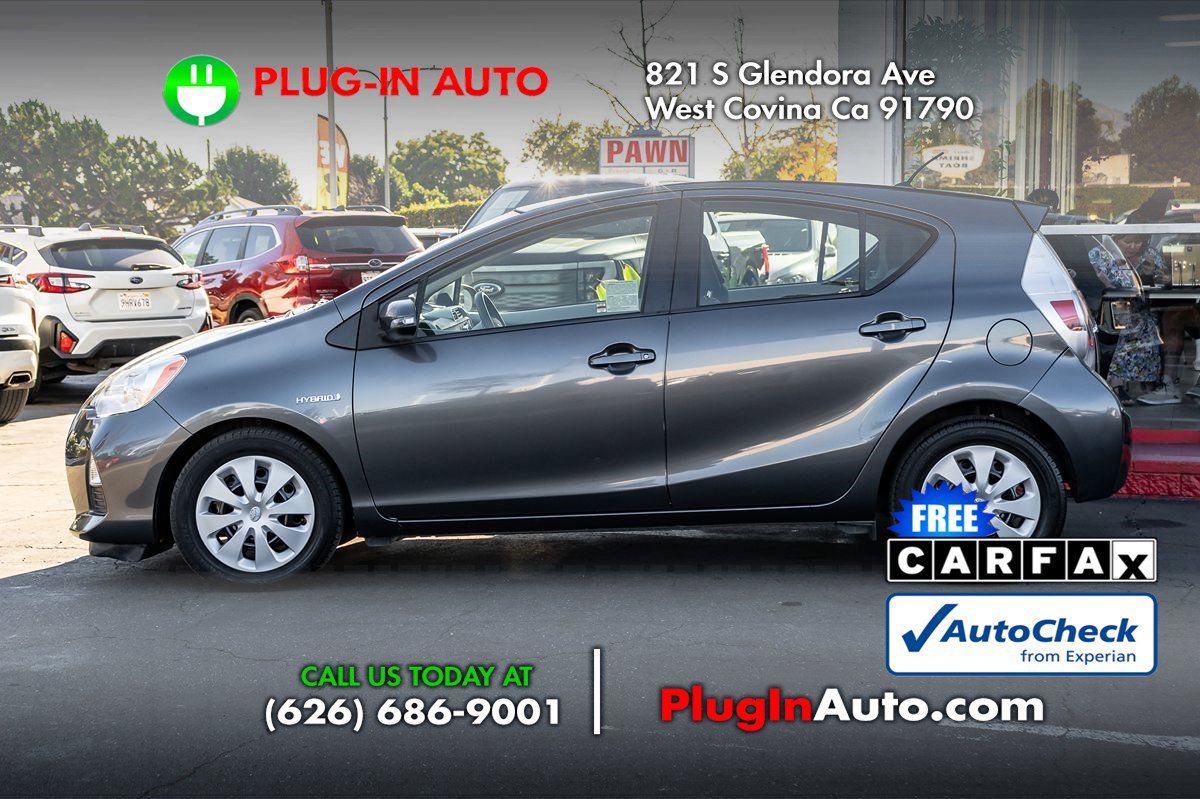 Used 2012 Toyota Prius C Two image 5