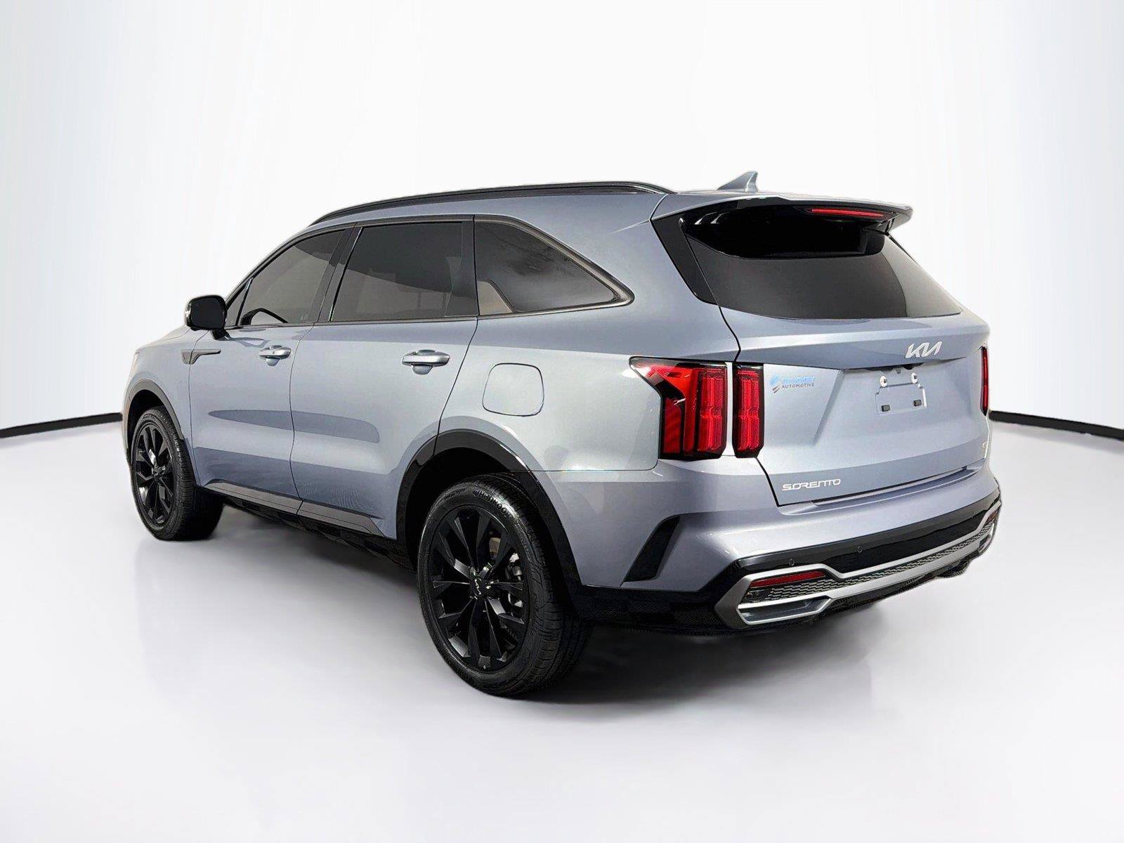 Used 2023 Kia Sorento SX AWD/4WD image 9