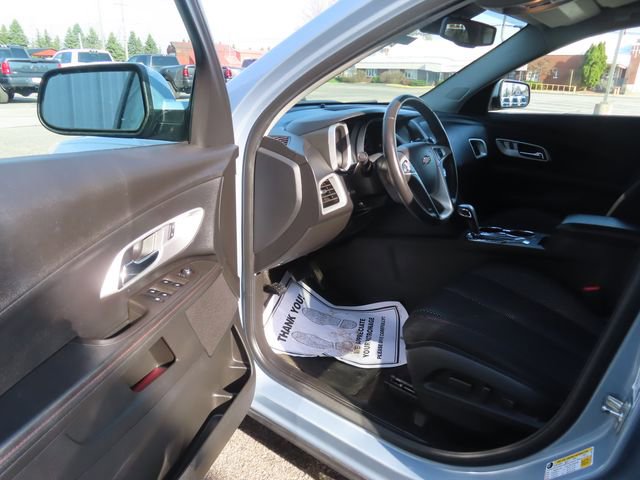 Used 2015 Chevrolet Equinox LT w/ Driver Convenience Package AWD/4WD image 15