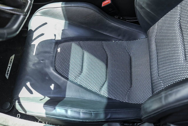 Used 2014 McLaren MP4-12C Spider RWD image 51