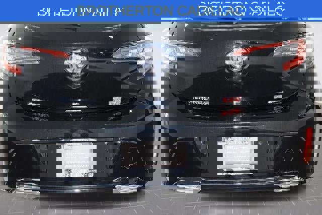 Used 2021 Toyota Corolla XSE image 15