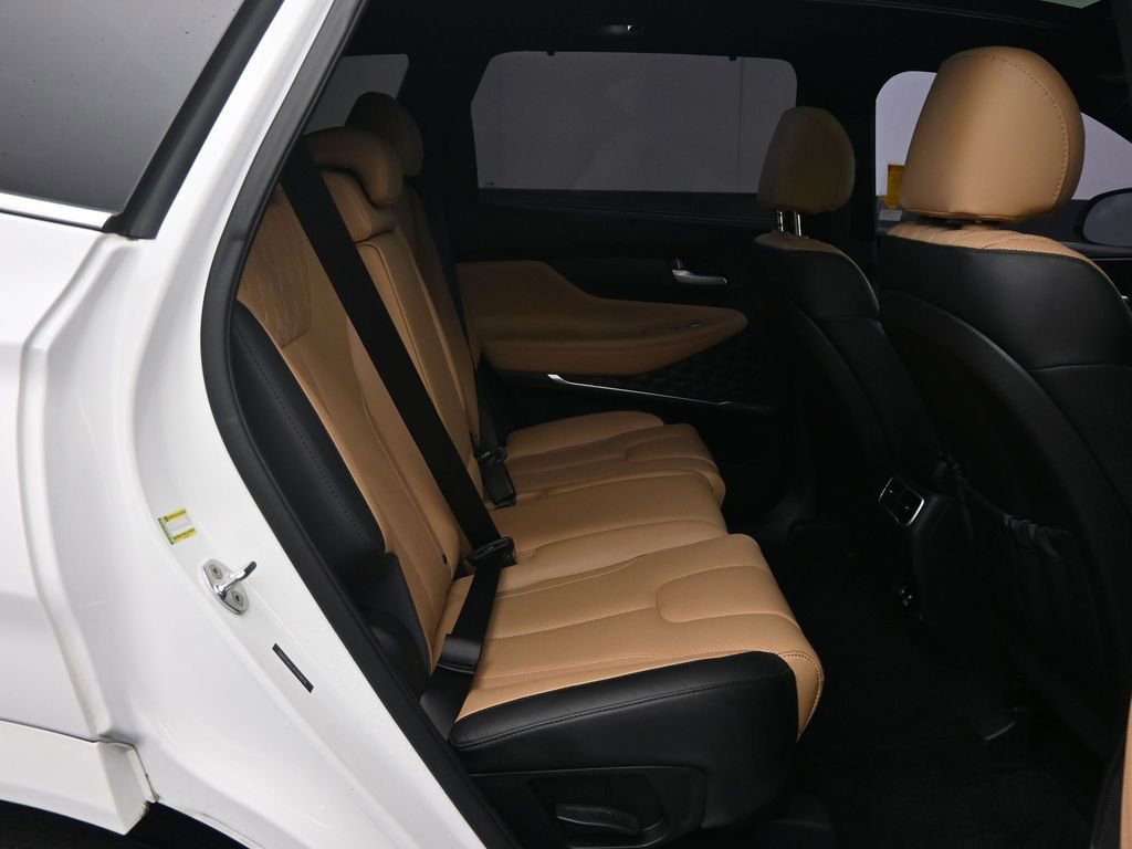 Used 2023 Hyundai Santa Fe Calligraphy image 17