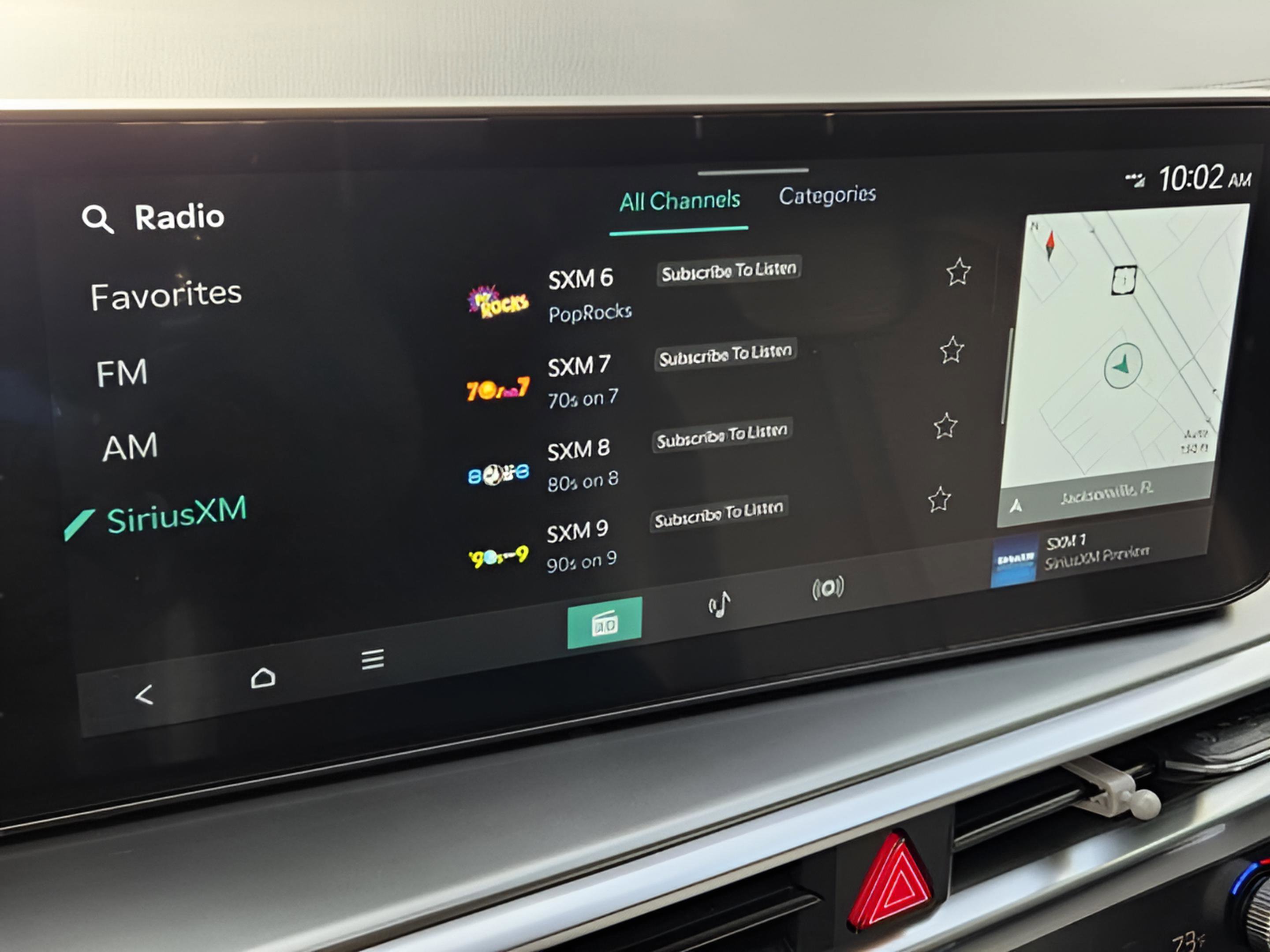 Used 2025 Kia Sorento EX image 18