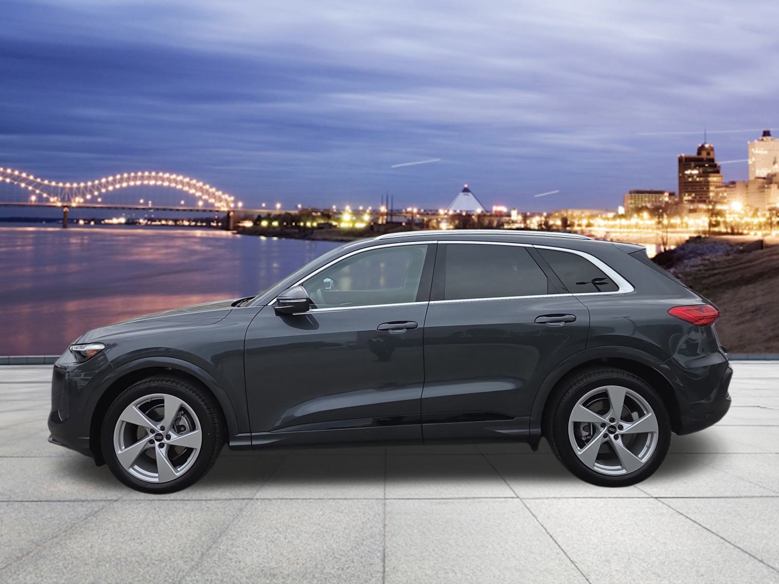 New 2025 Audi Q5 Prestige image 2