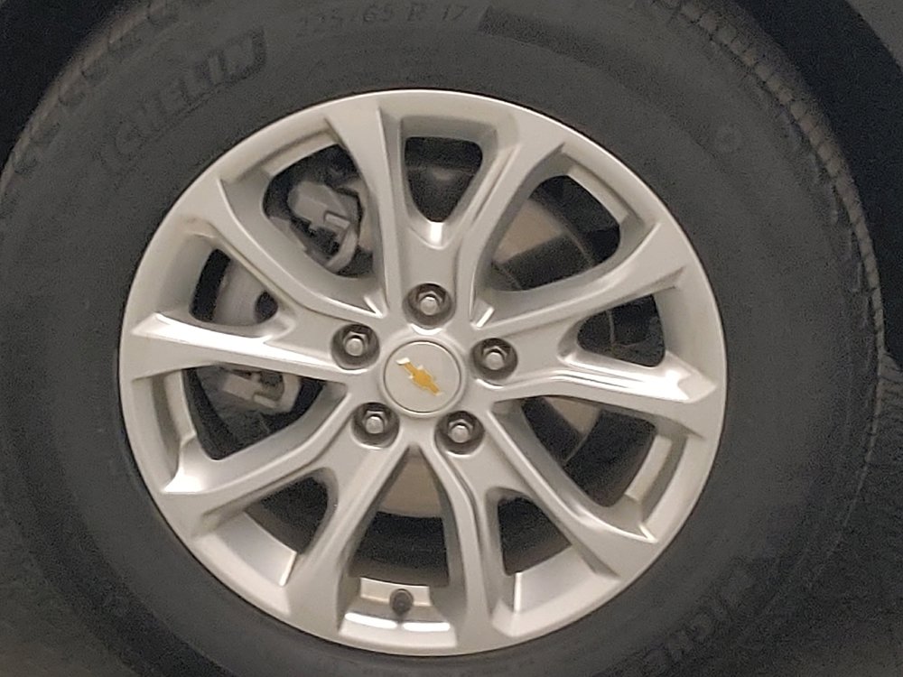 Used 2021 Chevrolet Equinox LS w/ LS Convenience Package FWD image 31