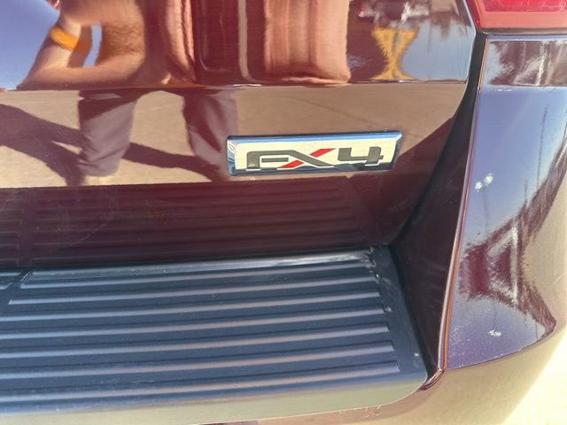 Used 2021 Ford Expedition XLT image 12