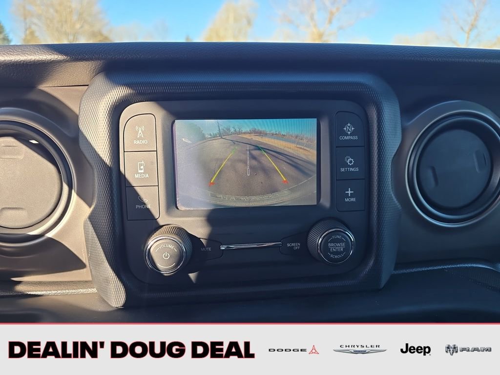 Used 2021 Jeep Wrangler Unlimited Willys image 21