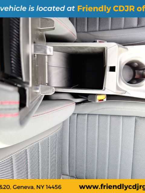 Used 2024 Dodge Hornet R/T image 18