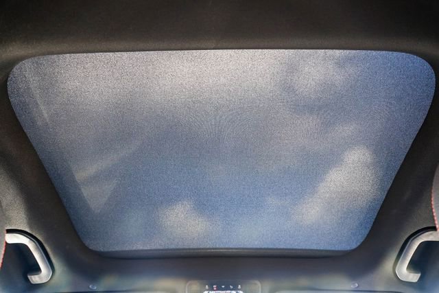 Used 2023 Mercedes-Benz GLB 250 4MATIC image 16