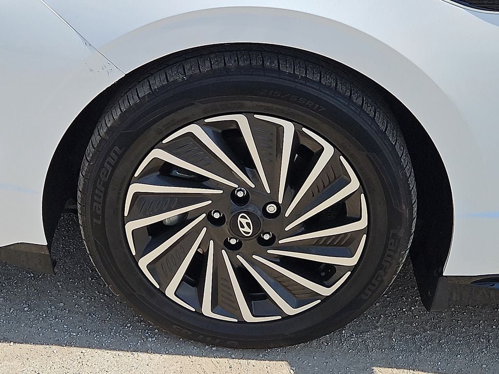 Used 2024 Hyundai Sonata SEL FWD image 13