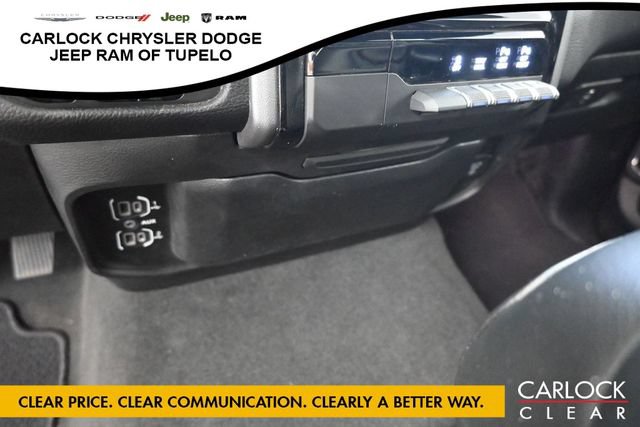 Used 2024 RAM 1500 Laramie AWD/4WD image 25