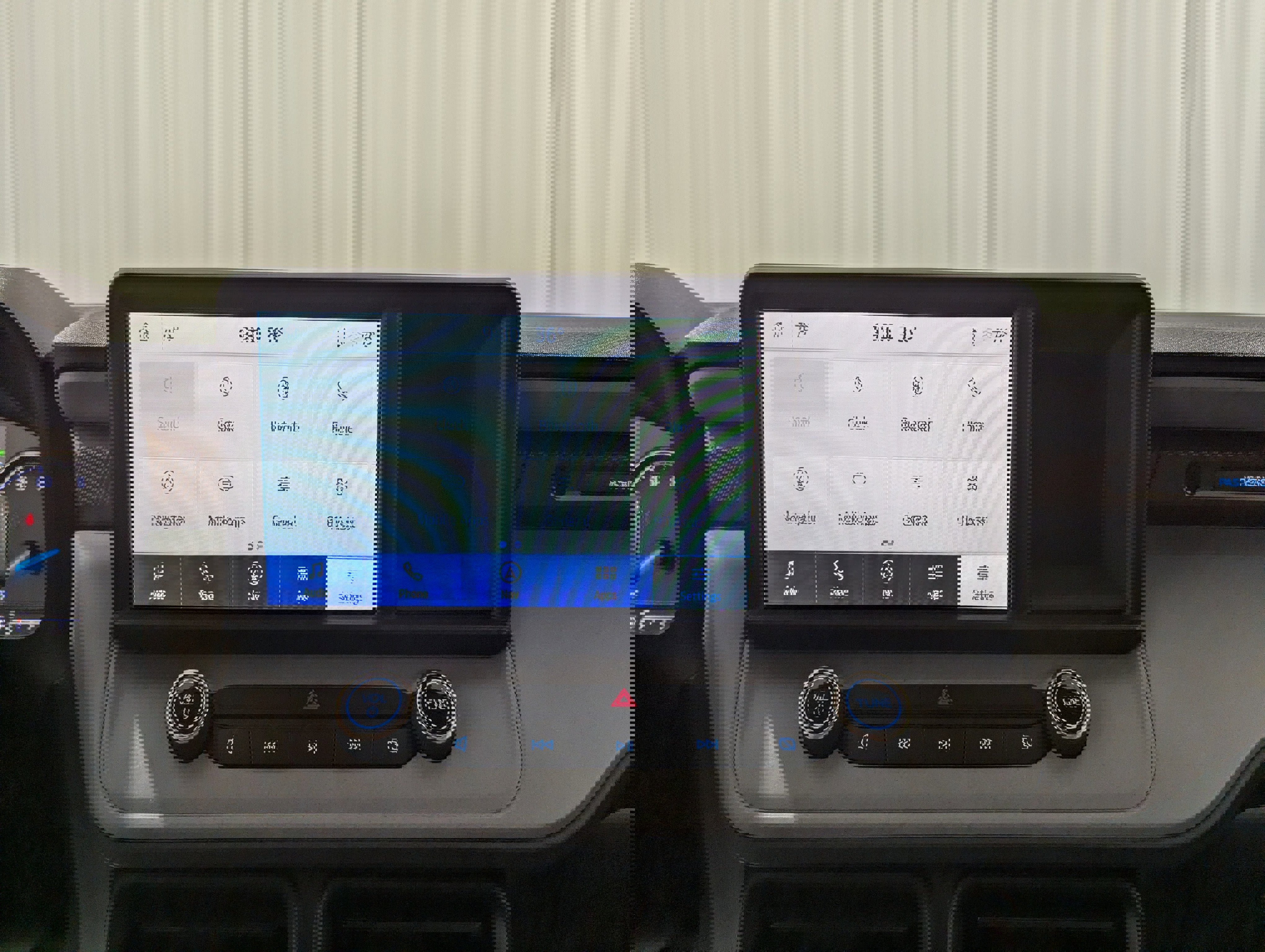 Used 2023 Ford Maverick Lariat w/ Lariat Luxury Package image 18