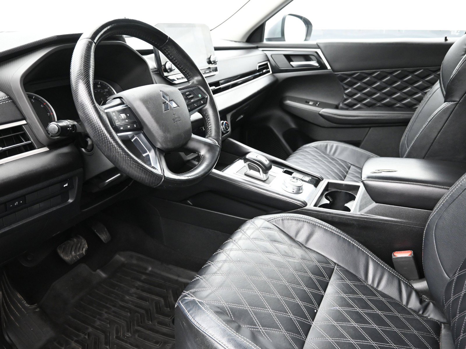 Used 2022 Mitsubishi Outlander SEL FWD image 10