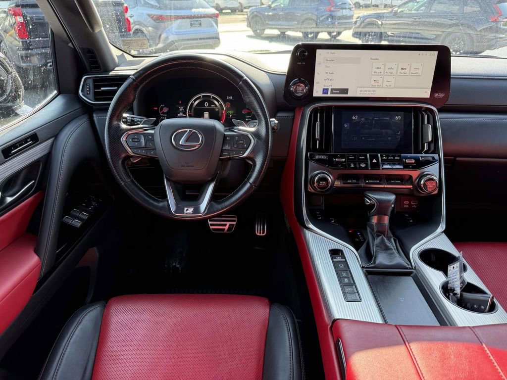 Used 2023 Lexus LX 600 F Sport w/ Accessory Package (Z1) AWD/4WD image 8