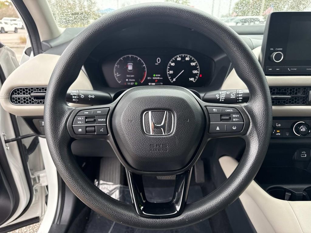 Used 2023 Honda HR-V LX image 25