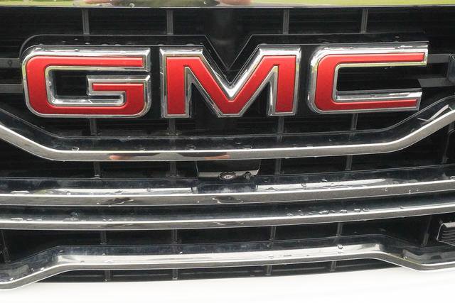Used 2024 GMC Sierra 1500 SLT w/ SLT Premium Plus Package AWD/4WD image 48