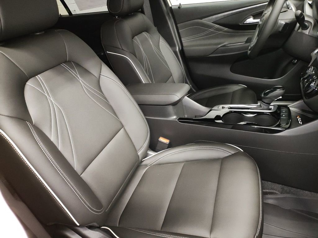New 2026 Buick Envista Sport Touring w/ Studio Series image 9