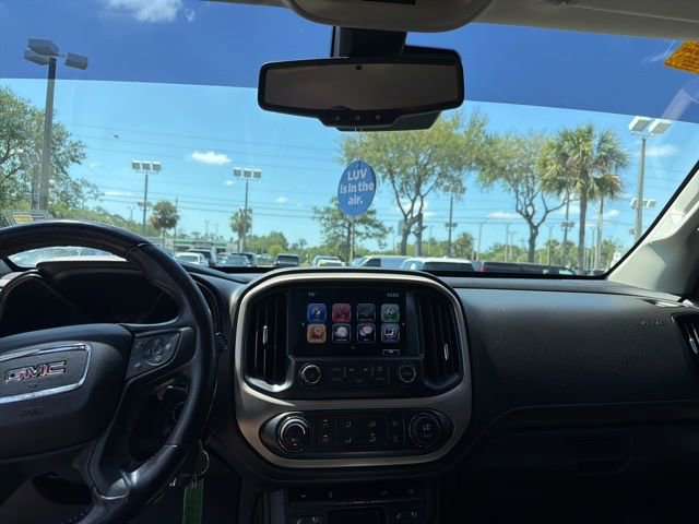 Used 2017 GMC Canyon Denali image 9