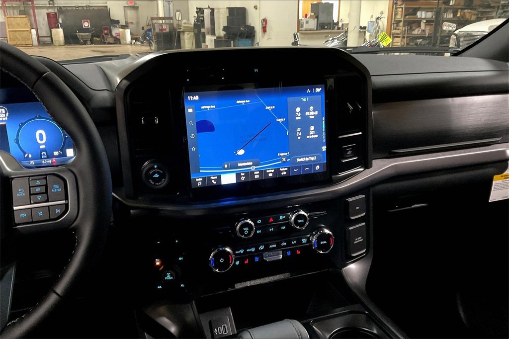 New 2025 Ford F150 Lariat w/ Equipment Group 501A Mid image 7