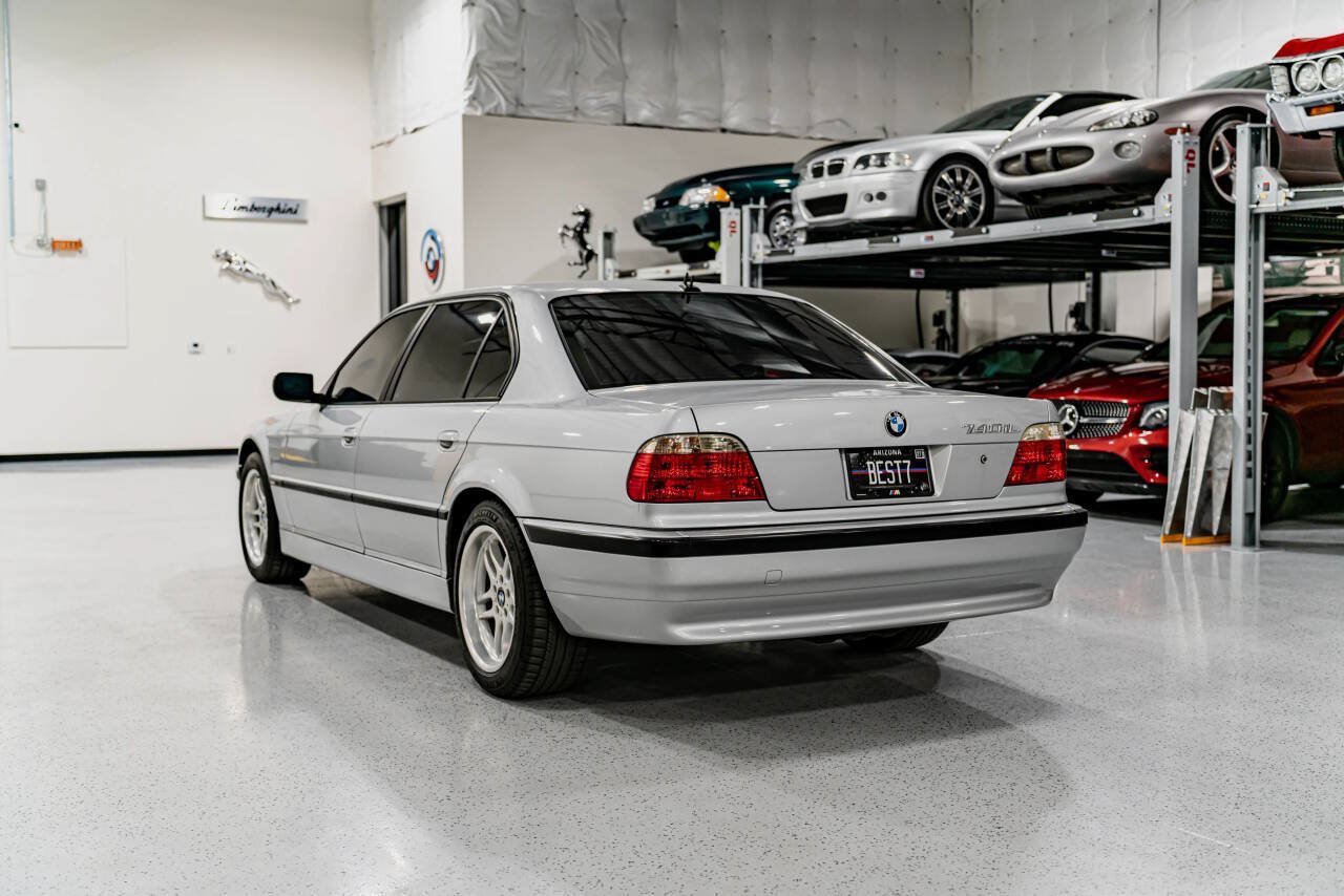 Used 2001 BMW 740iL RWD image 3