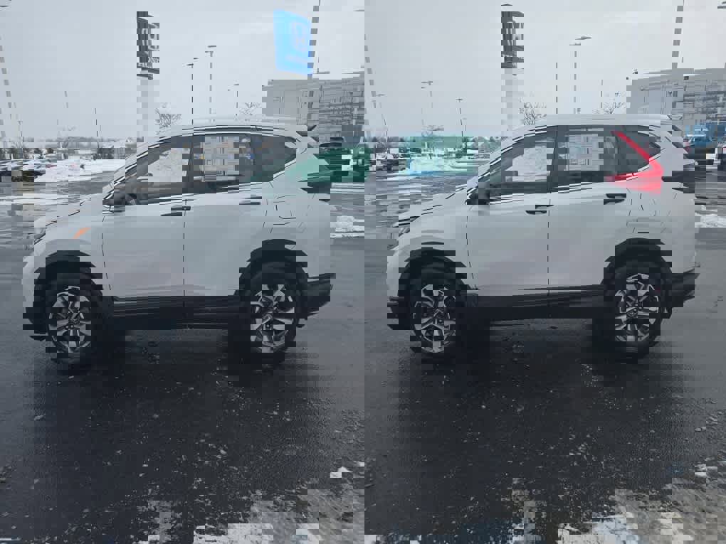 Used 2019 Honda CR-V LX image 2