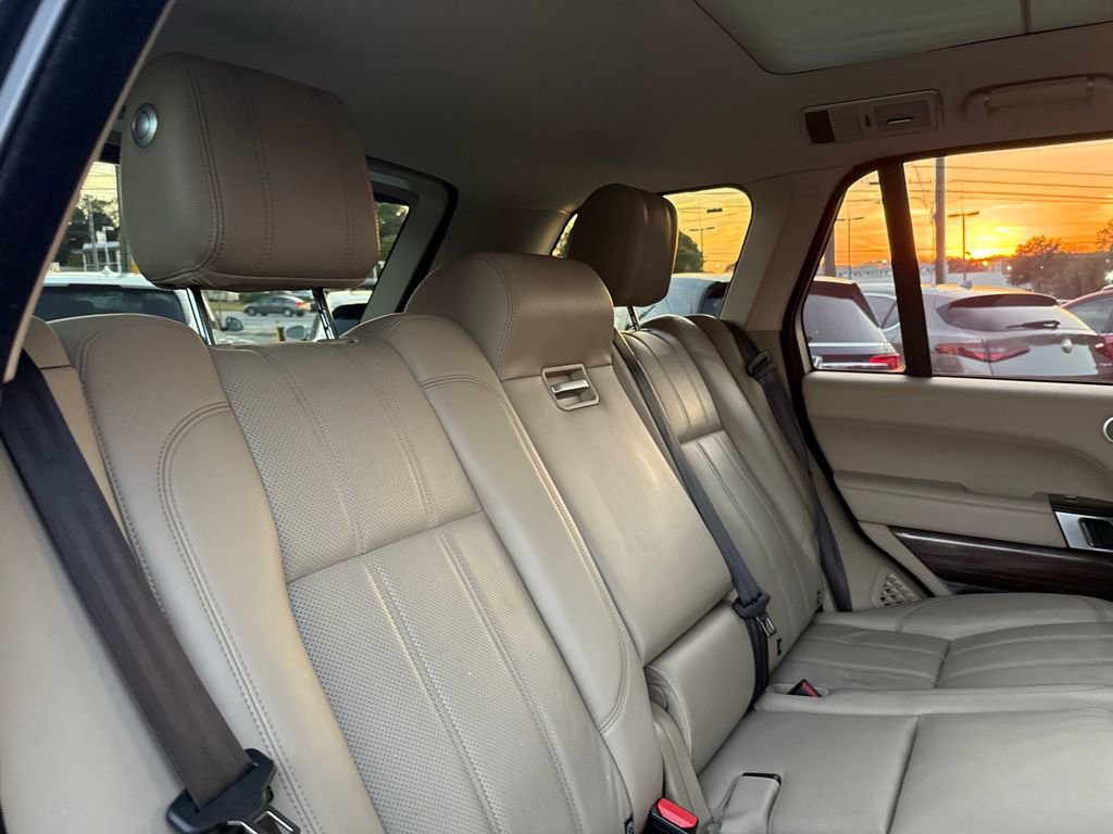 Used 2016 Land Rover Range Rover Supercharged AWD/4WD image 32