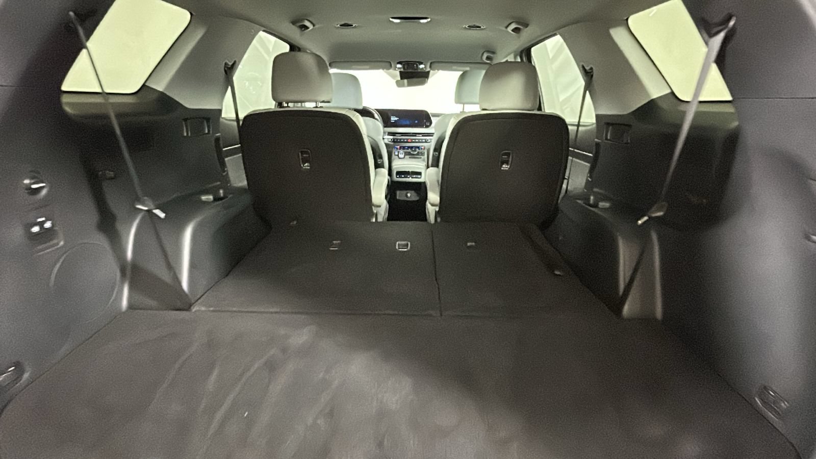Used 2025 Hyundai Palisade SEL AWD/4WD image 33