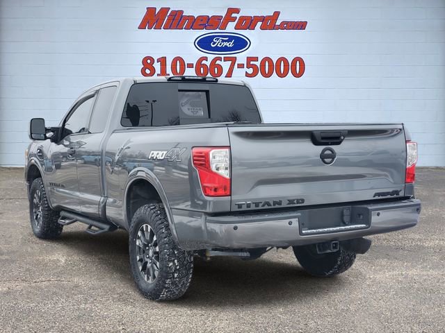 Used 2017 Nissan Titan PRO-4X w/ Pro-4x Convenience Package image 4