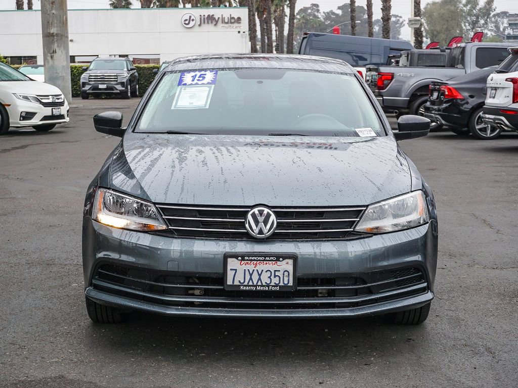 Used 2015 Volkswagen Jetta S image 2