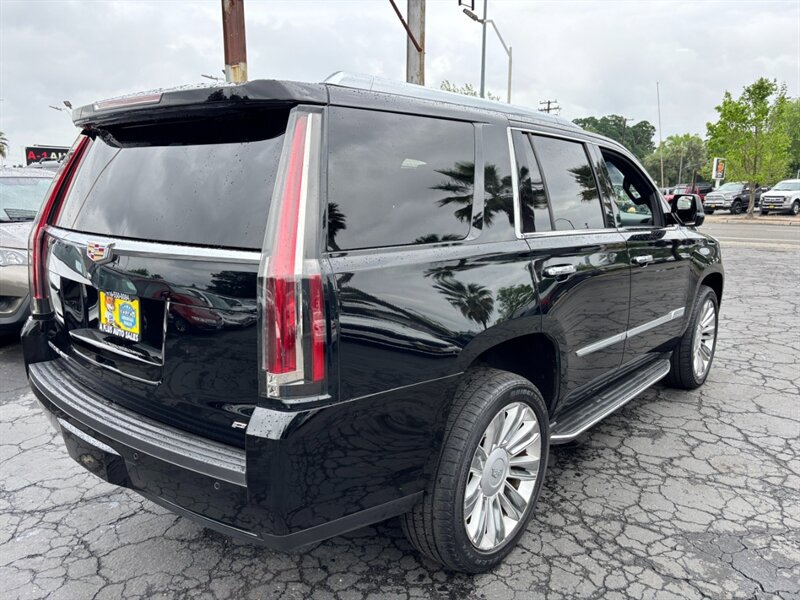Used 2015 Cadillac Escalade Platinum image 4