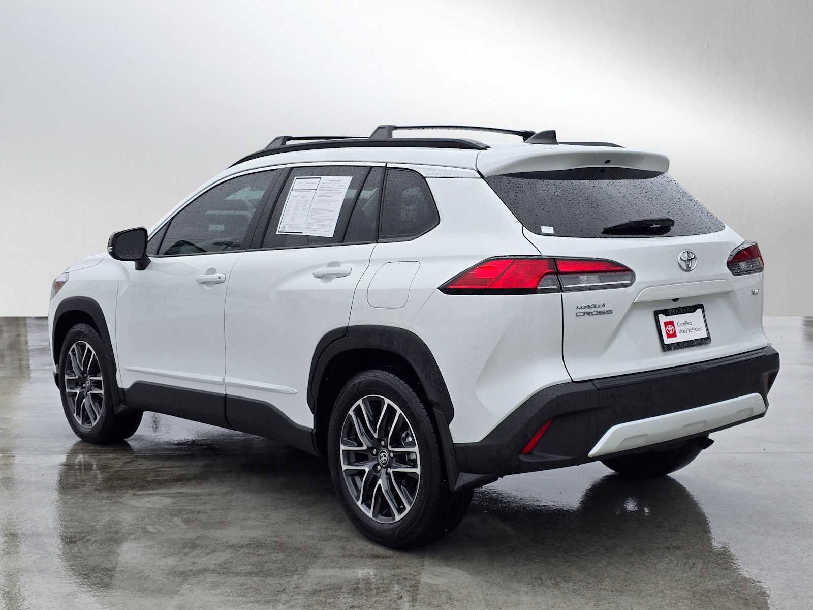 Certified 2026 Toyota Corolla Cross XLE w/ Convenience Package image 5